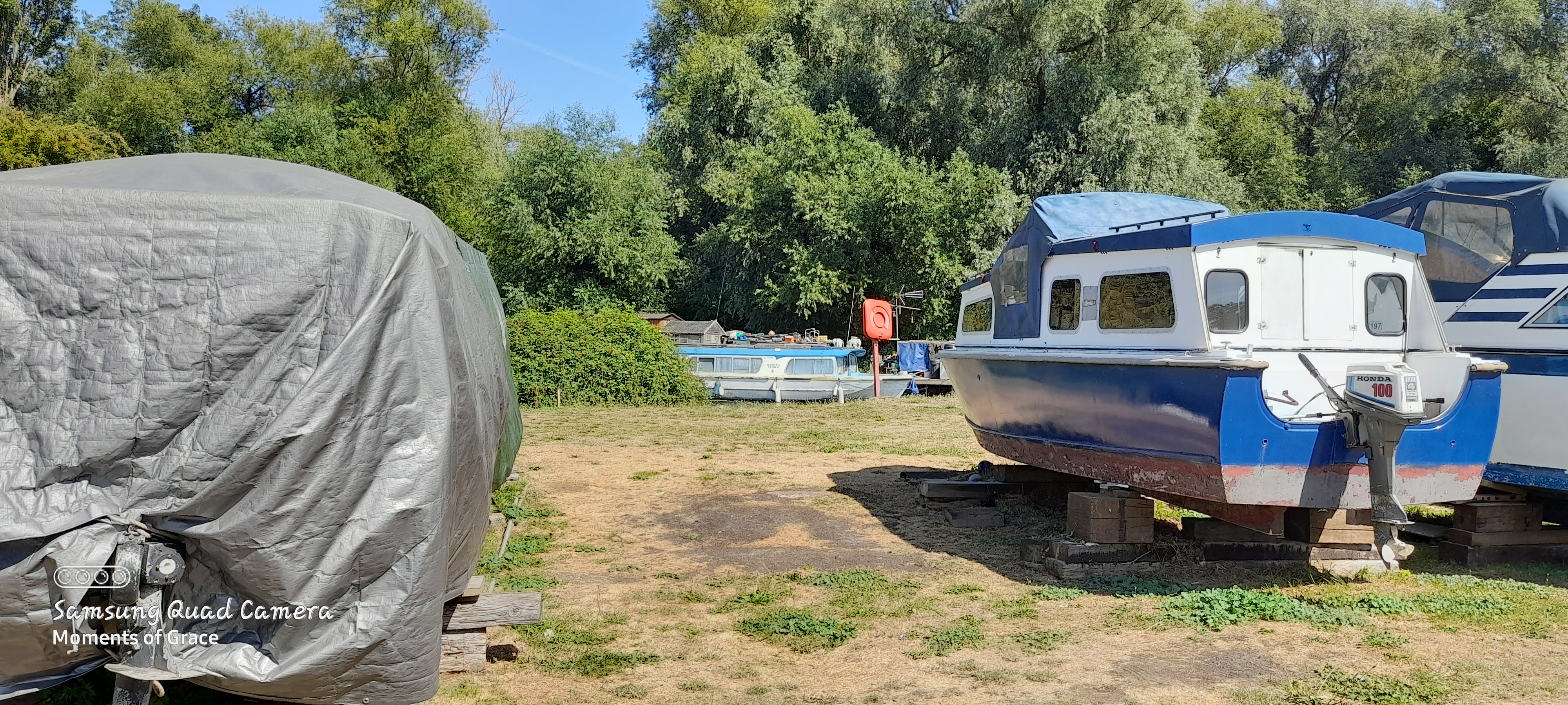 Hardstanding space empty boat space